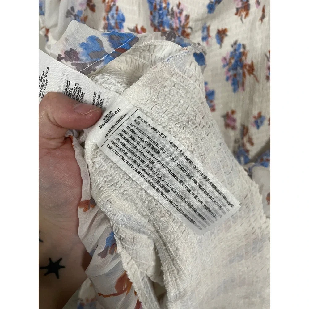 Abercrombie & Fitch Smocked Puff Sleeve Midi Dress Floral Print Size Large - Picture 10 of 10